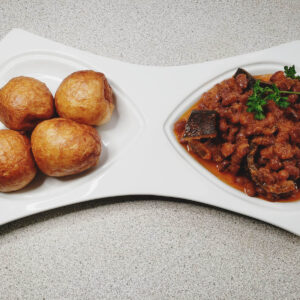 Puff Puff and beans/ Achombo/Beignets Haricots